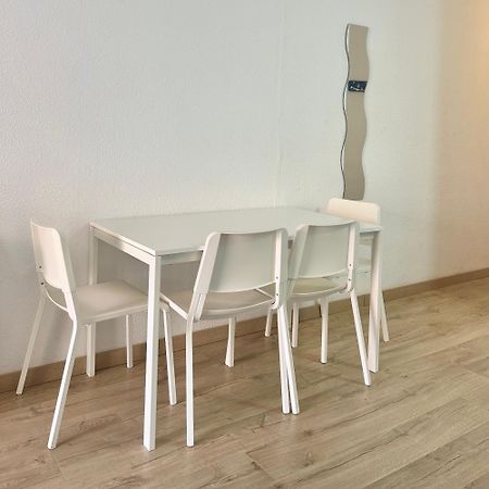 Lovely 1 Bed Apartment In Castle Harbour C108 Los Cristianos  Esterno foto